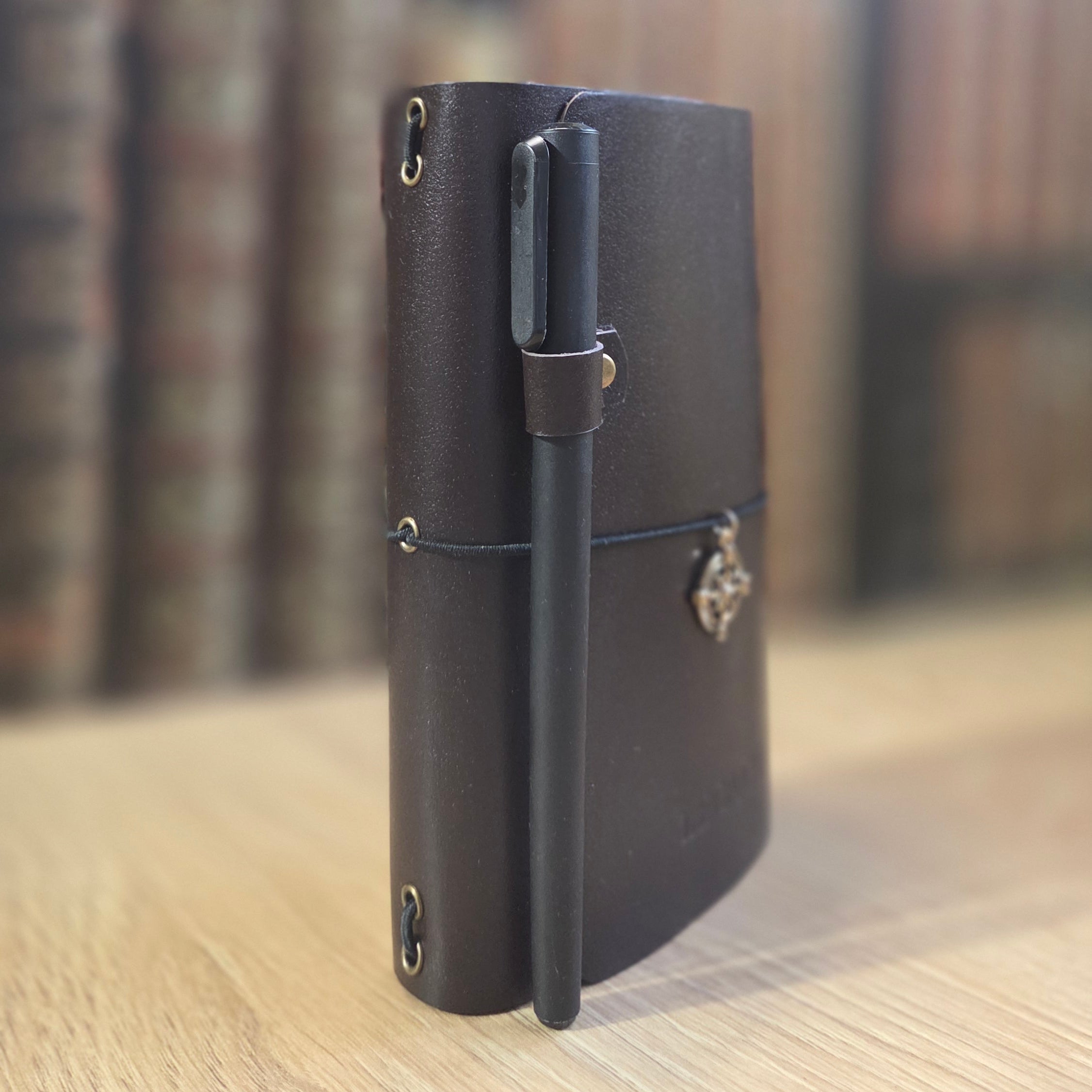 Legacy — The elegant minimalist